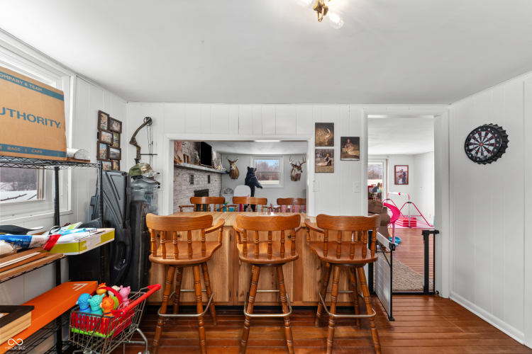 Listing Image 53