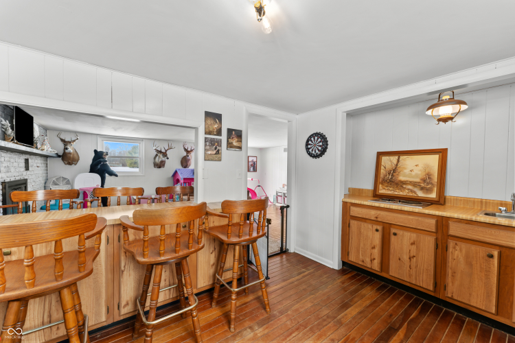 Listing Image 55