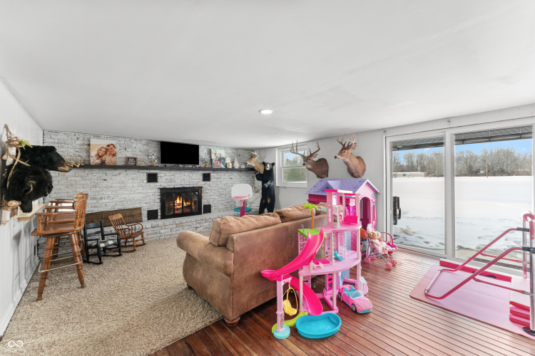 Listing Image 65