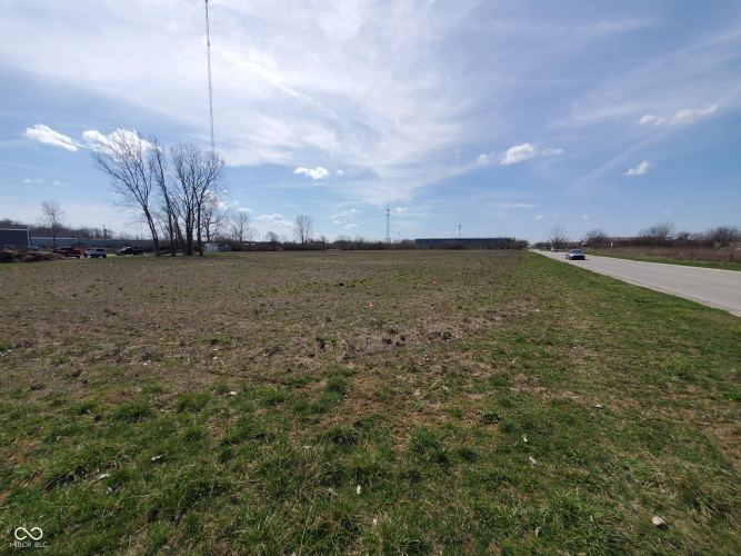 Listing Image 10