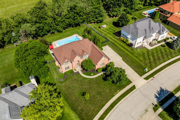 Listing Image 64