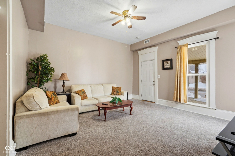 Listing Image 26