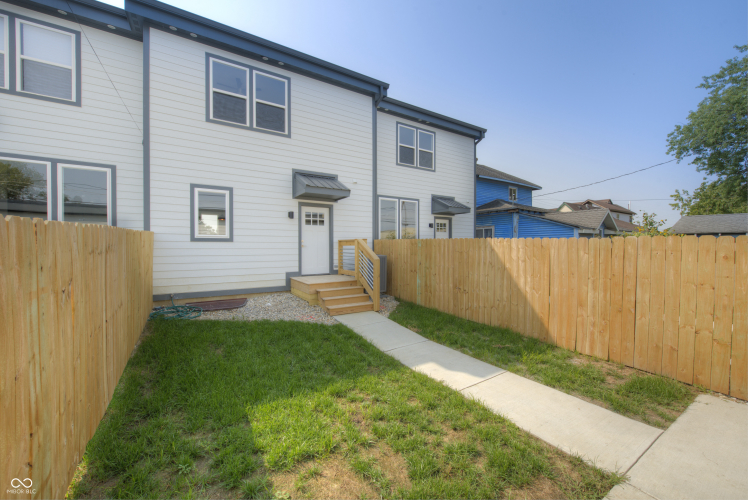 Listing Image 24