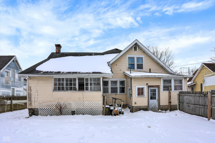 Listing Image 44