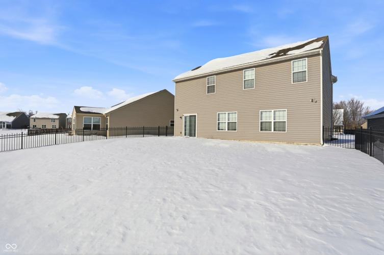 Listing Image 33