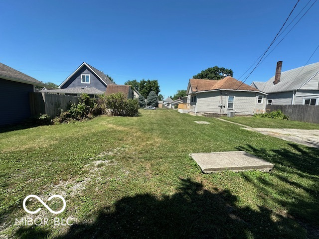 Listing Image 3