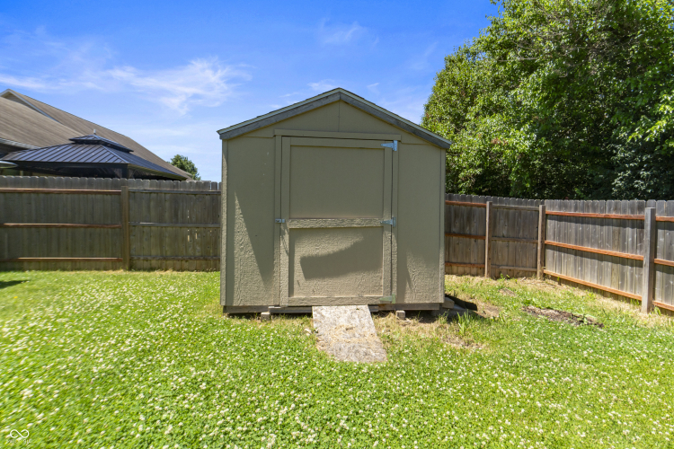 Listing Image 32