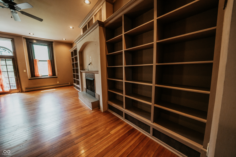 Listing Image 21
