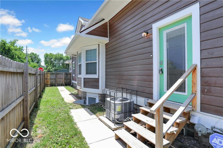 Listing Image 20