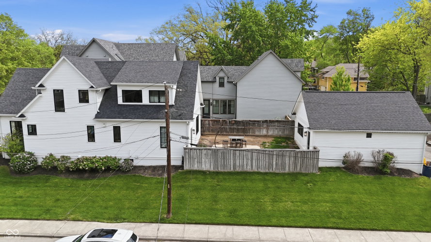 Listing Image 29