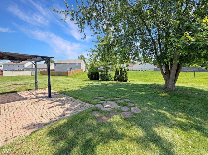 Listing Image 19