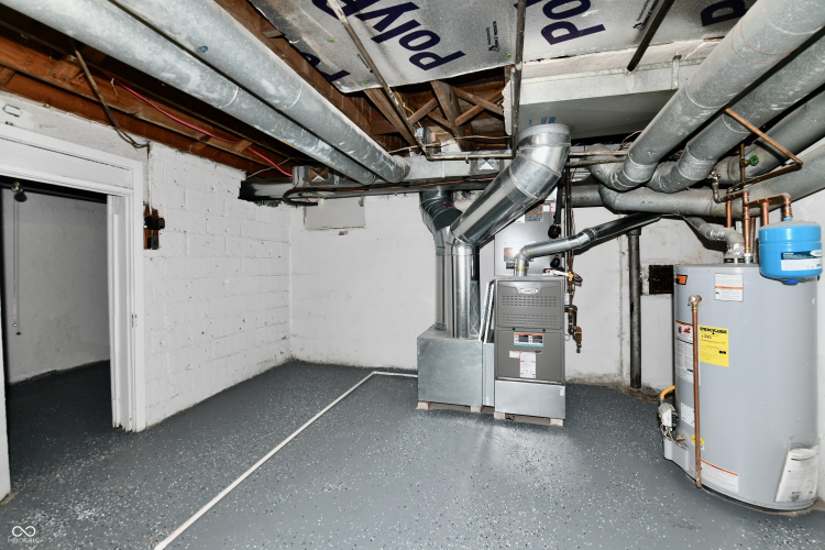 Listing Image 41