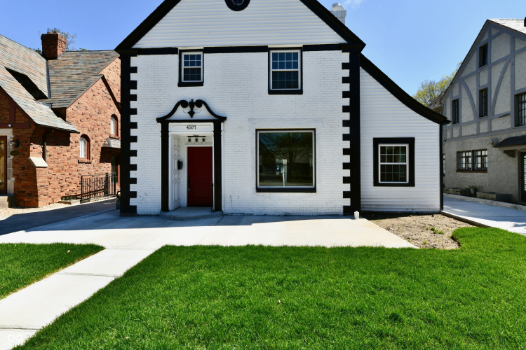 Listing Image 45