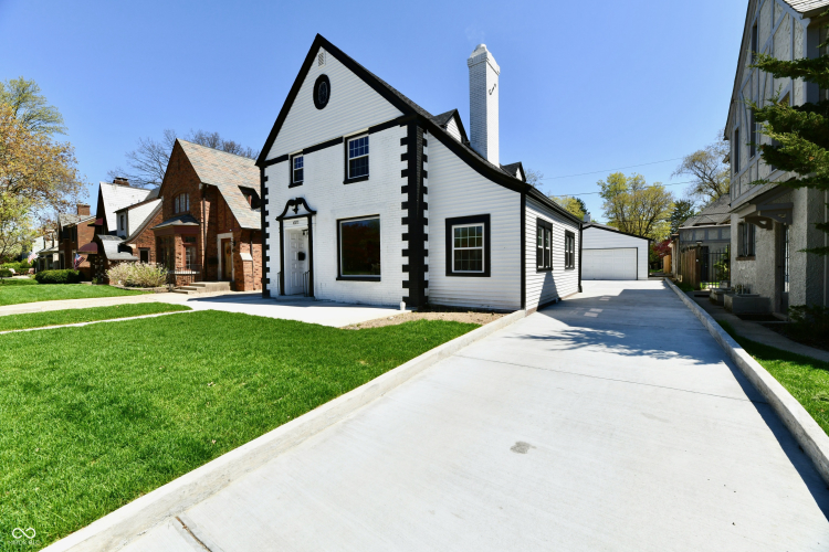 Listing Image 49