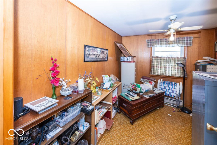Listing Image 17