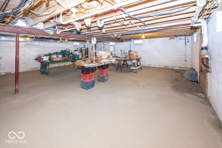 Listing Image 24