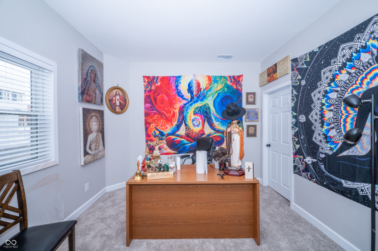Listing Image 42