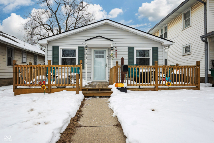 Listing Image 18