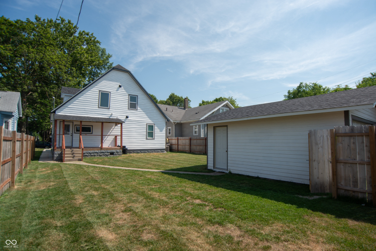 Listing Image 41