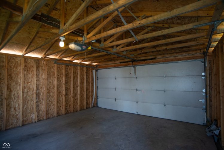 Listing Image 43