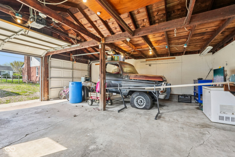 Listing Image 37