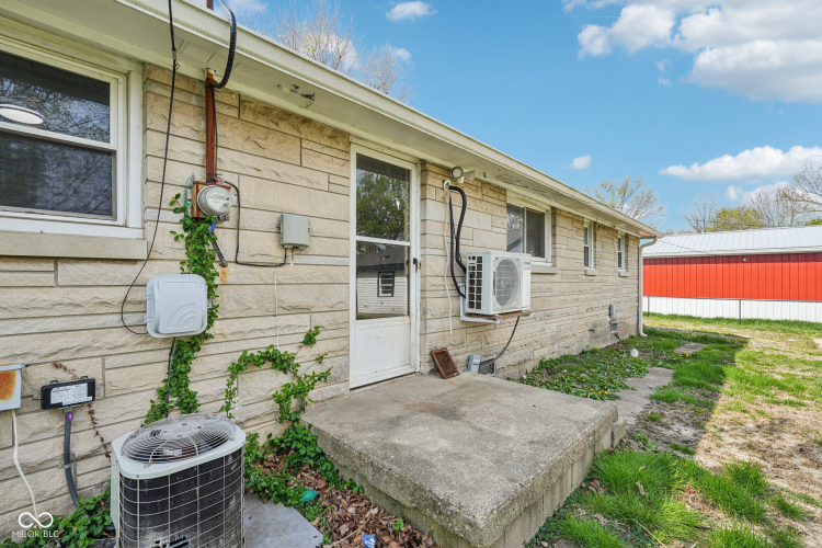 Listing Image 39
