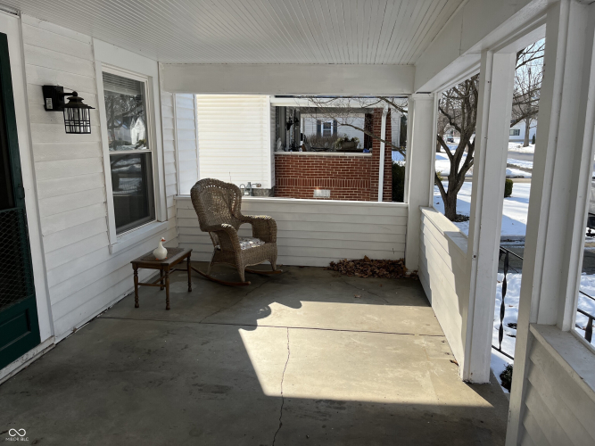 Listing Image 2