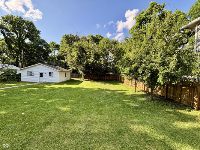 Listing Image 6