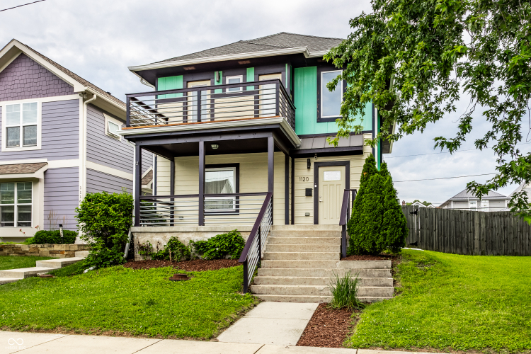 Listing Image 3