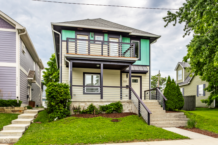 Listing Image 4