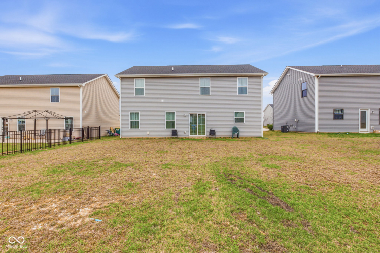 Listing Image 42