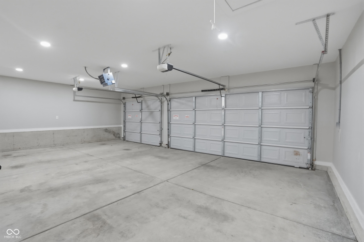 Listing Image 54