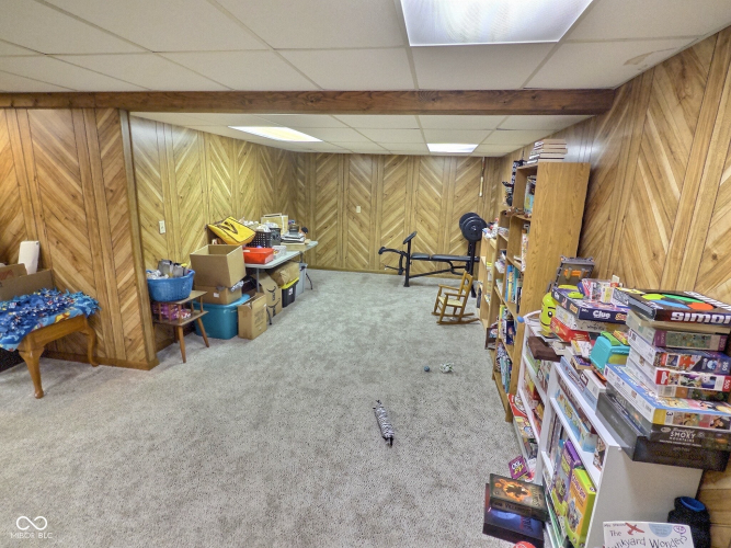 Listing Image 19