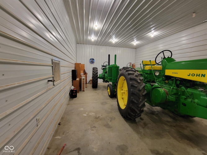 Listing Image 29
