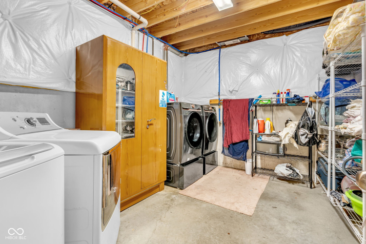 Listing Image 52