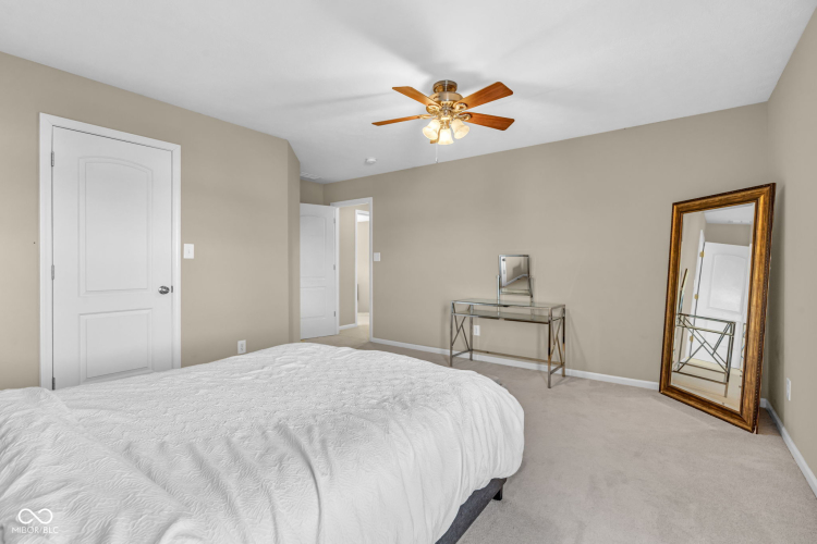 Listing Image 59