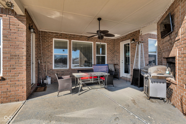 Listing Image 80