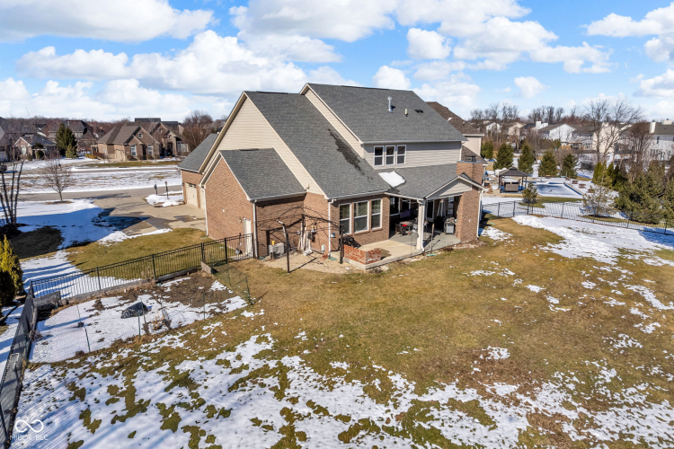 Listing Image 85