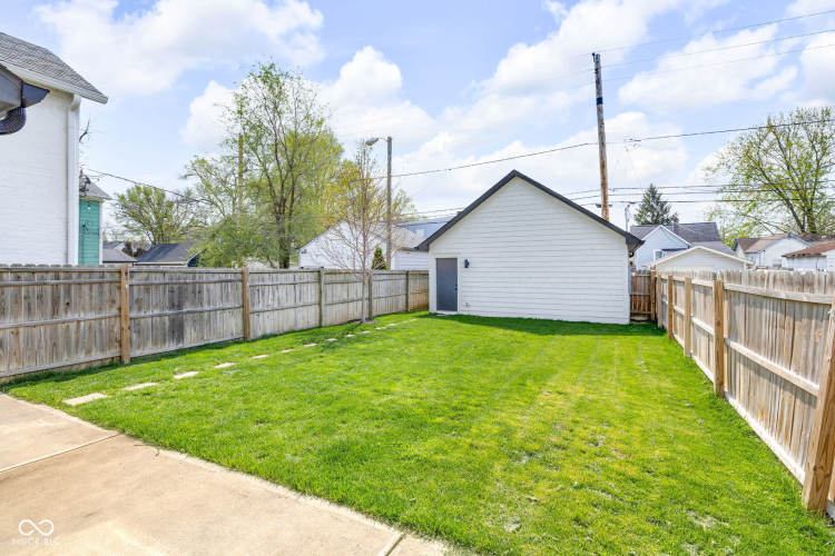 Listing Image 33