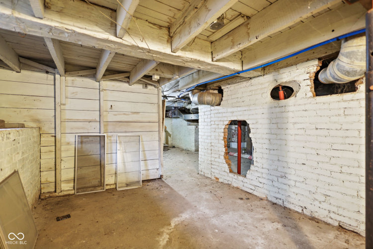 Listing Image 65
