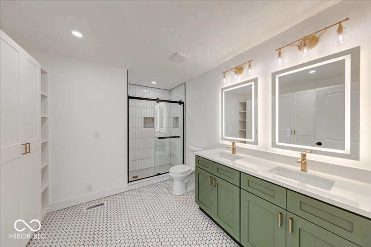 Listing Image 20