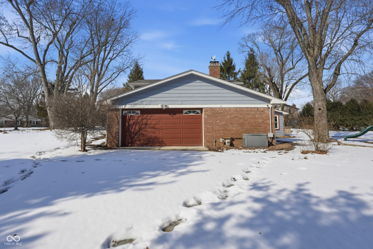Listing Image 32