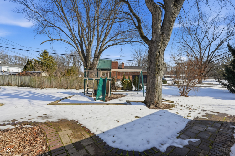 Listing Image 33