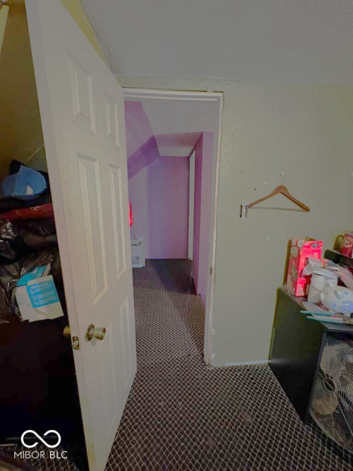 Listing Image 27