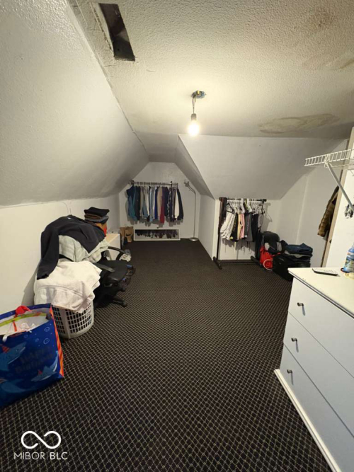 Listing Image 30