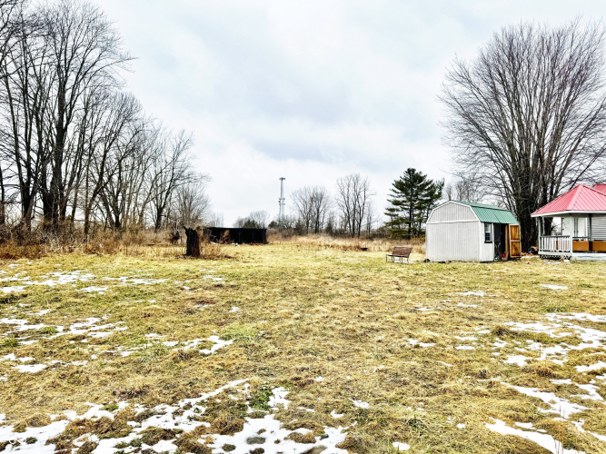 Listing Image 14