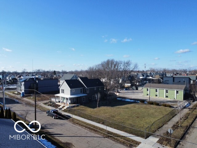 Listing Image 4