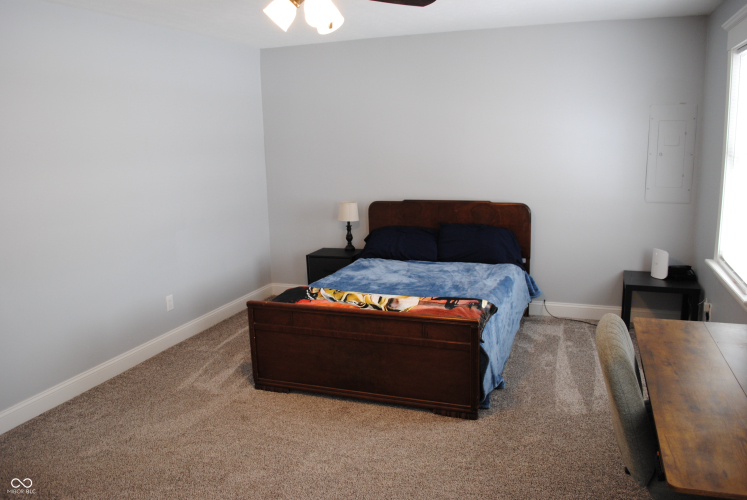 Listing Image 51