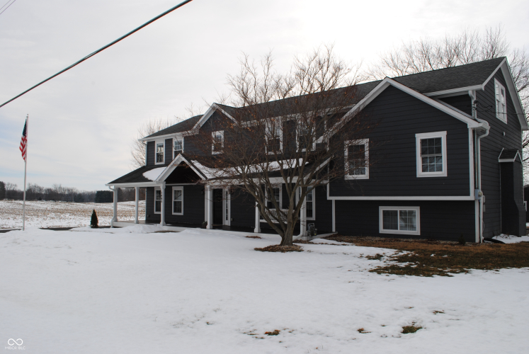 Listing Image 61
