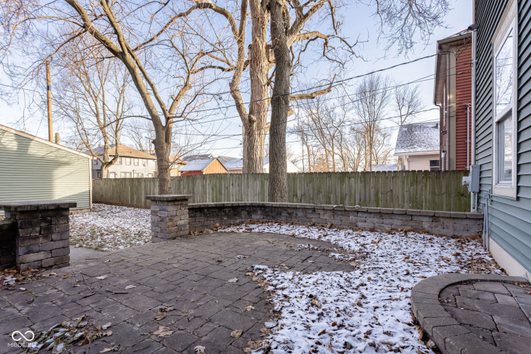 Listing Image 37